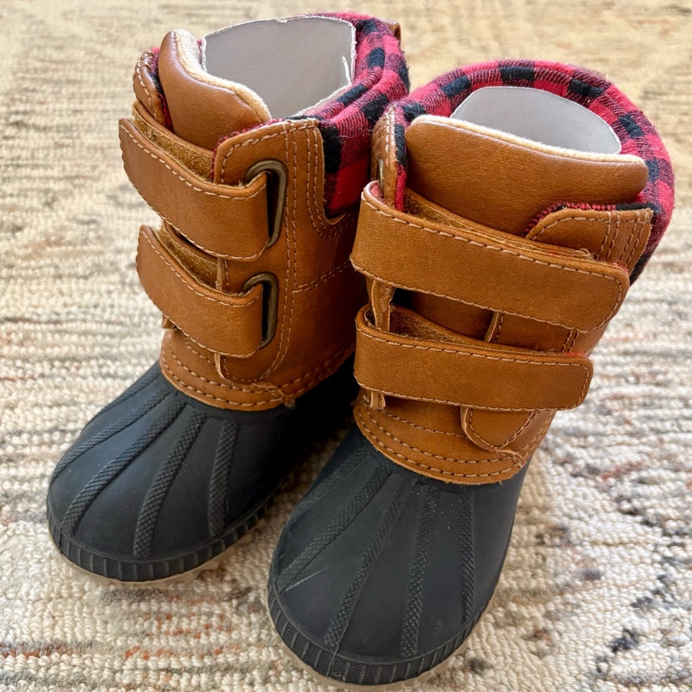 GAP Kids Rubber Duck Boots size 7/8
